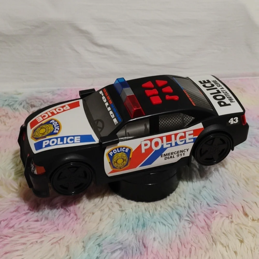 (#16) Liberty Imports Motorized Police Cruiser Works Great
